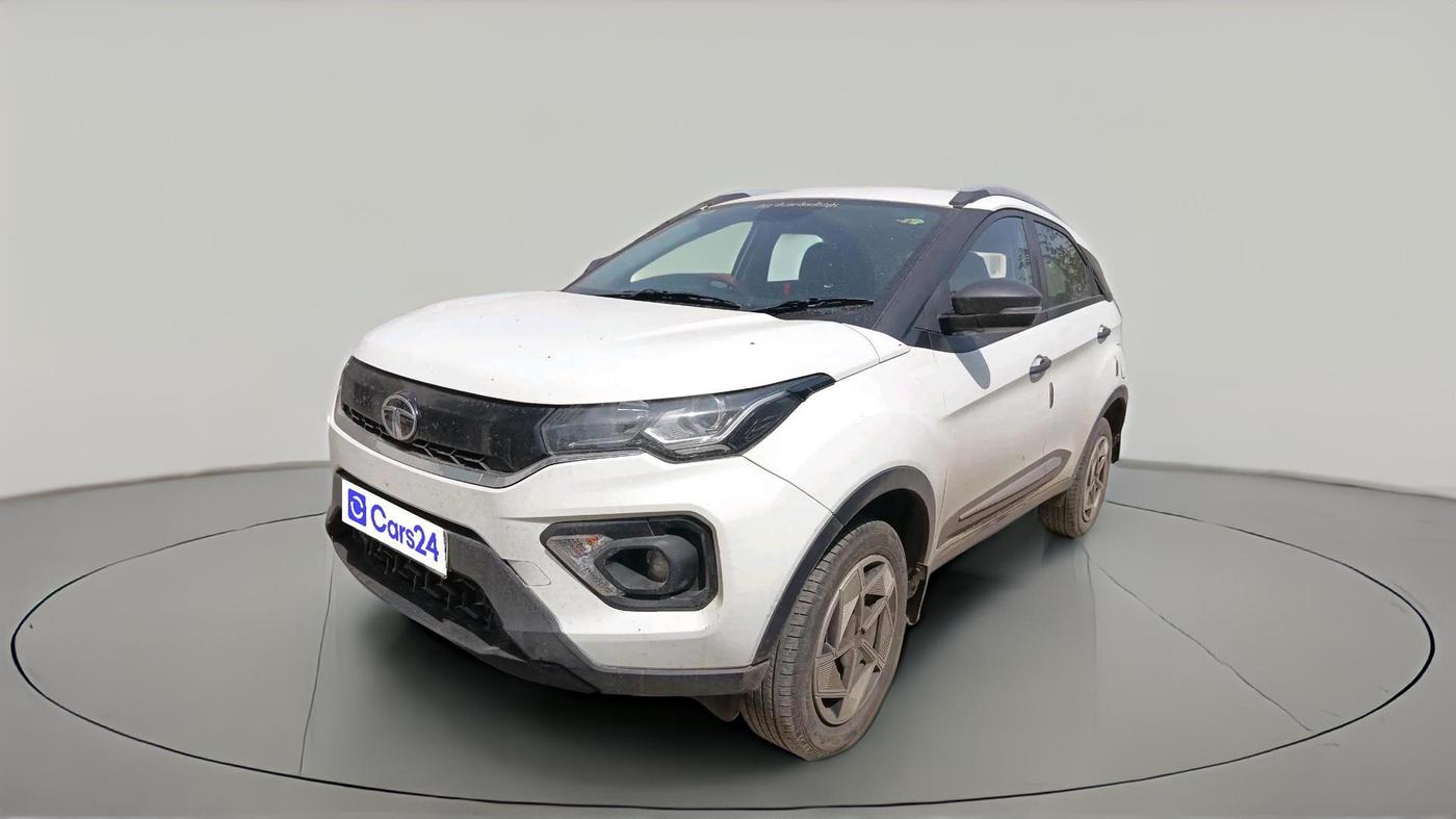 2023 Tata NEXON XM SUNROOF PETROL, Petrol, Manual, 25,307 km, exterior