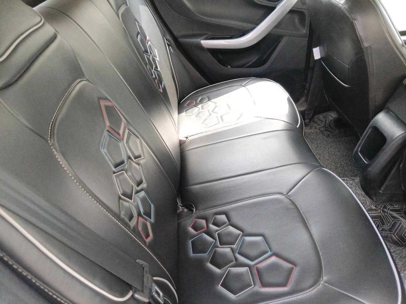 2023 Tata NEXON XM SUNROOF PETROL, Petrol, Manual, 25,307 km, interior