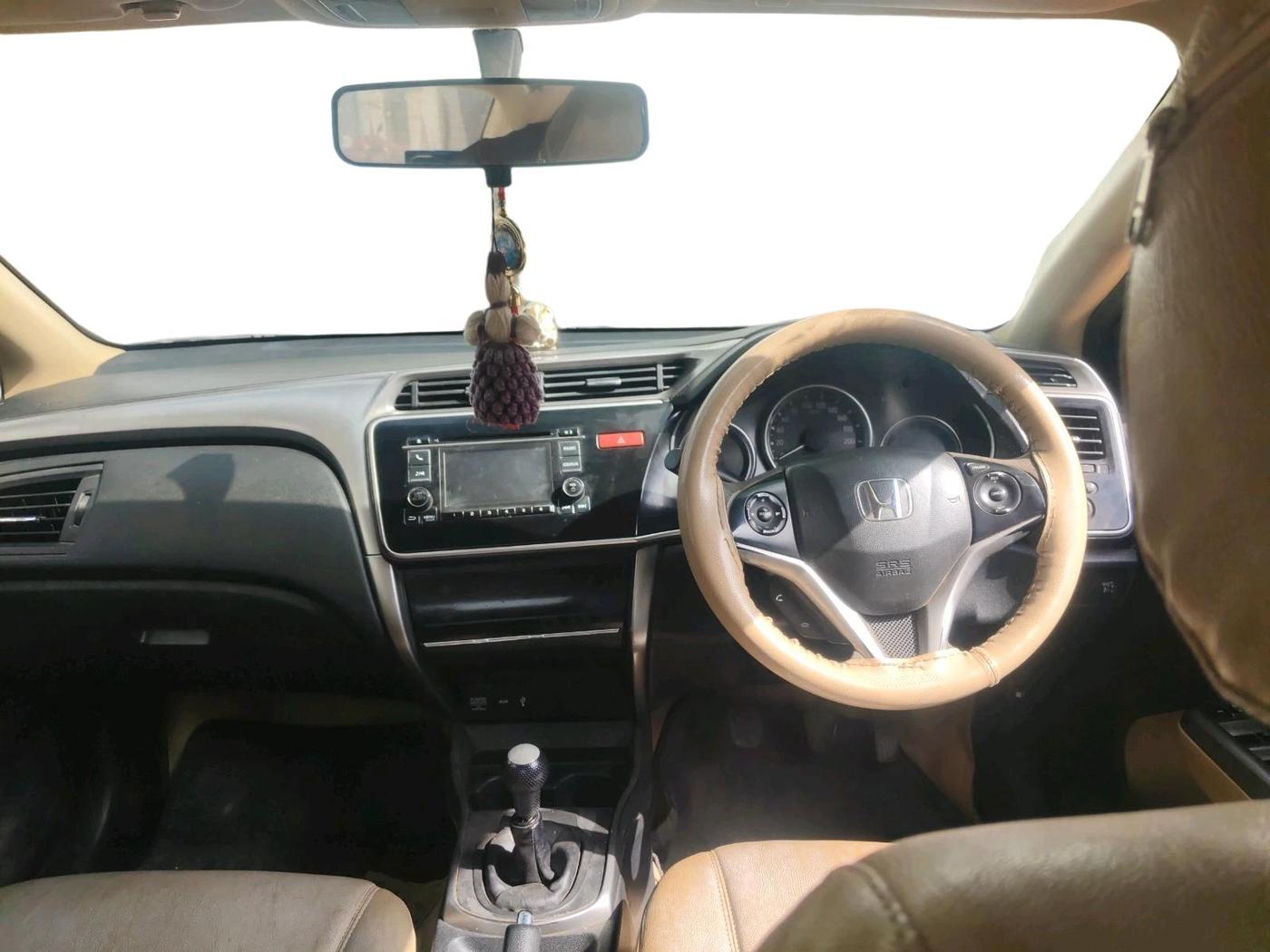 2014 Honda City 1.5L I-DTEC V, Diesel, Manual, 1,02,290 km, interior