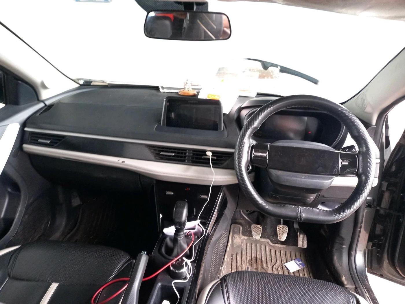 2024 Tata NEXON CREATIVE 1.5 DIESEL, Diesel, Manual, 66,794 km, interior