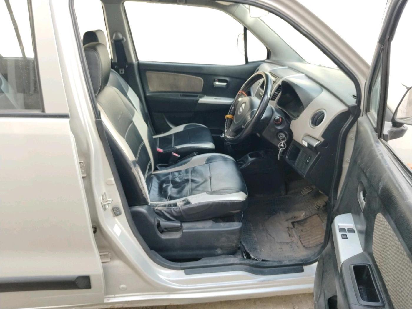2013 Maruti Wagon R 1.0 LXI, Petrol, Manual, 94,013 km, interior