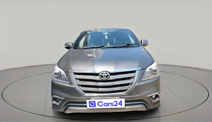 2013 Toyota Innova 2.5 VX 7 STR, Diesel, Manual, 2,13,476 km, exterior