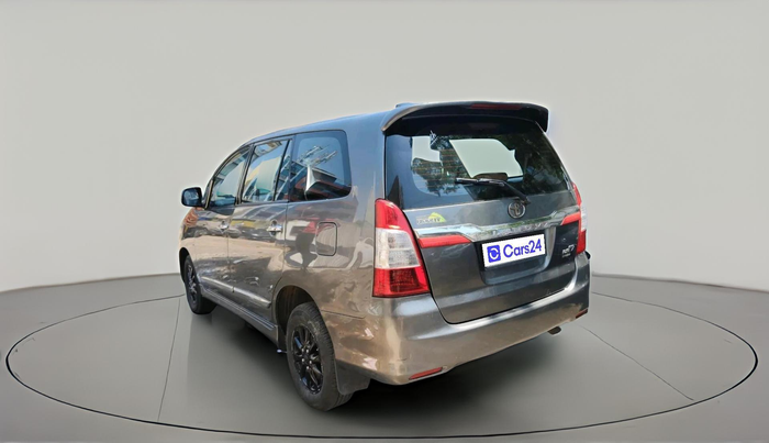 2013 Toyota Innova 2.5 VX 7 STR, Diesel, Manual, 2,13,476 km, exterior