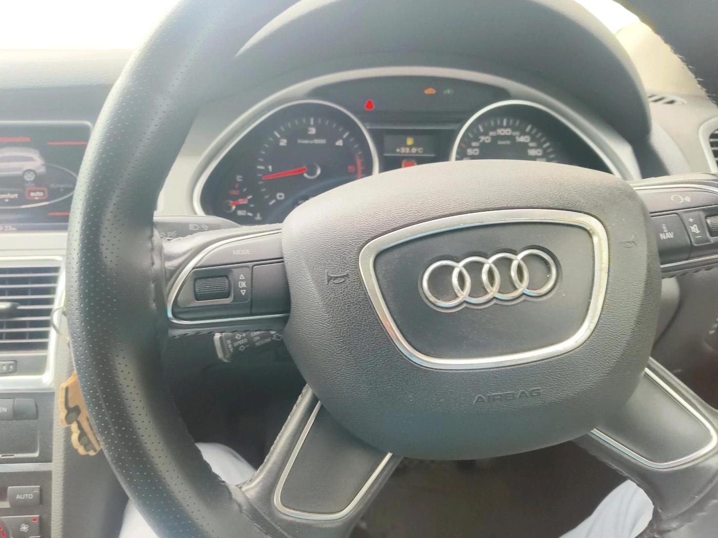 2012 Audi Q7 3.0 TDI QUATTRO, Diesel, Automatic, 1,63,560 km, interior