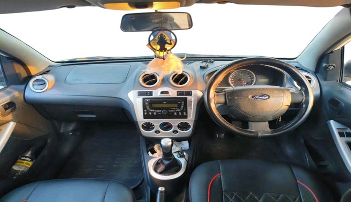 2014 Ford Figo TITANIUM 1.4 DIESEL, Diesel, Manual, 2,21,017 km, interior