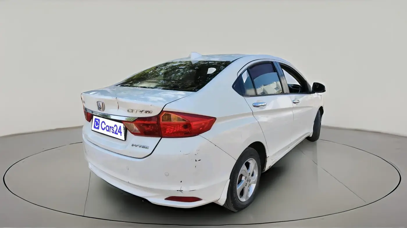 2014 Honda City 1.5L I-VTEC VX CVT, CNG, Automatic, 1,56,877 km, exterior