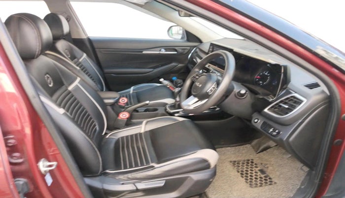 2021 KIA SELTOS HTK PLUS 1.5, Petrol, Manual, 97,544 km, interior