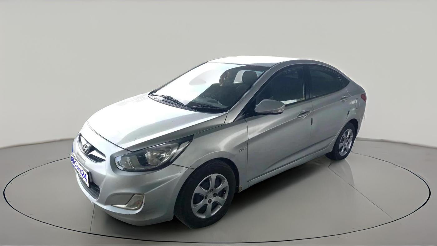 2011 Hyundai Verna FLUIDIC 1.6 VTVT EX, CNG, Manual, 2,21,654 km, exterior