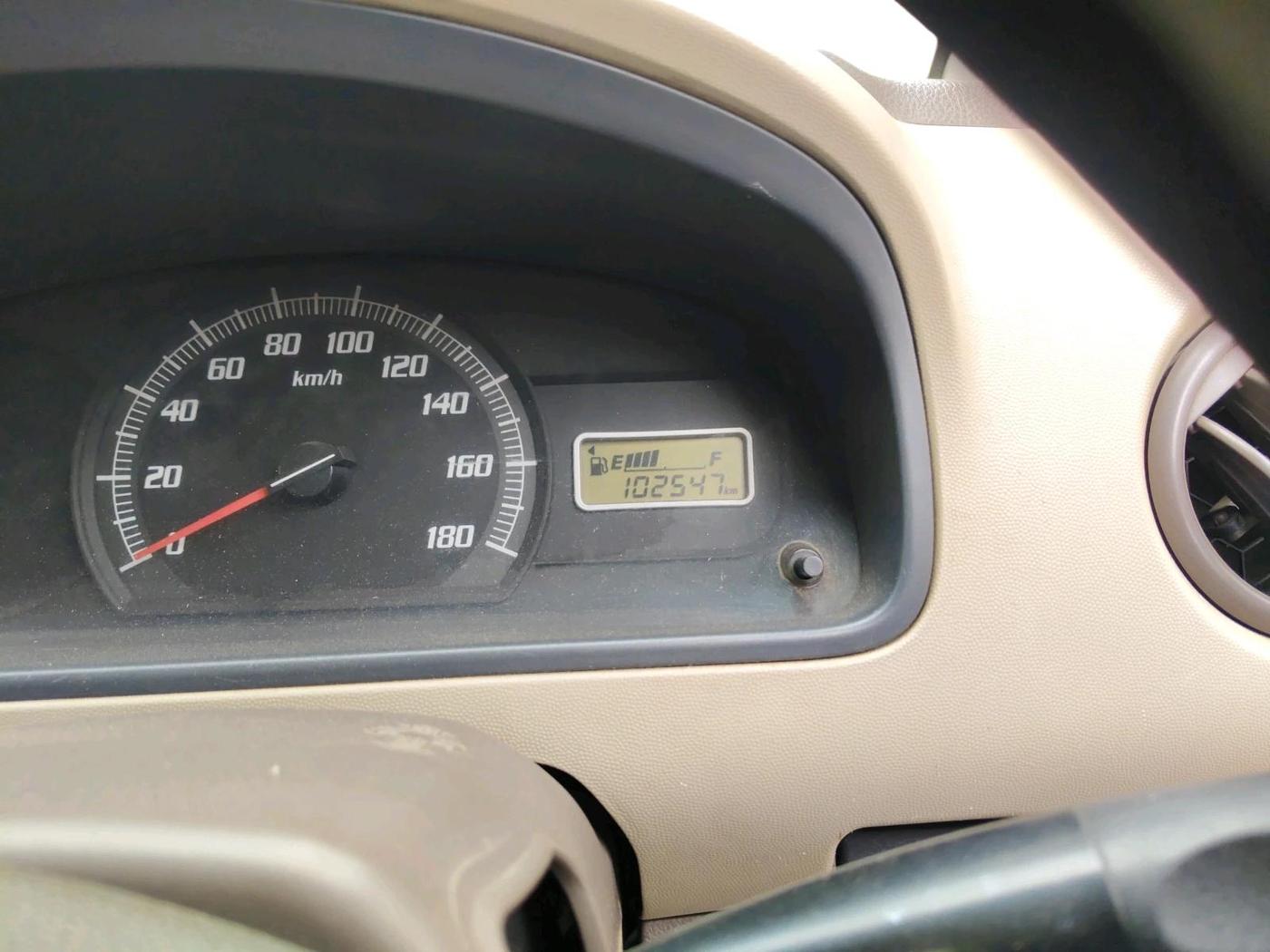 2013 Maruti Zen Estilo LXI, Petrol, Manual, 1,02,547 km, interior