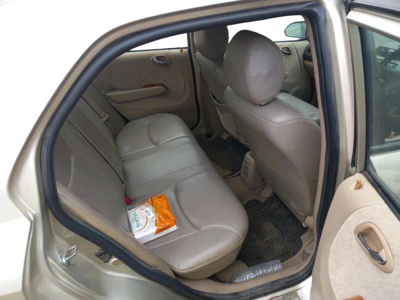 2003 Honda City 1.5L GXI, Petrol, Manual, 1,19,993 km, interior