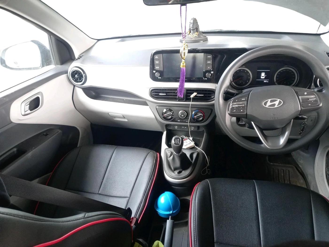 2025 Hyundai GRAND I10 NIOS SPORTZ 1.2 KAPPA VTVT CNG, CNG, Manual, 2,821 km, interior