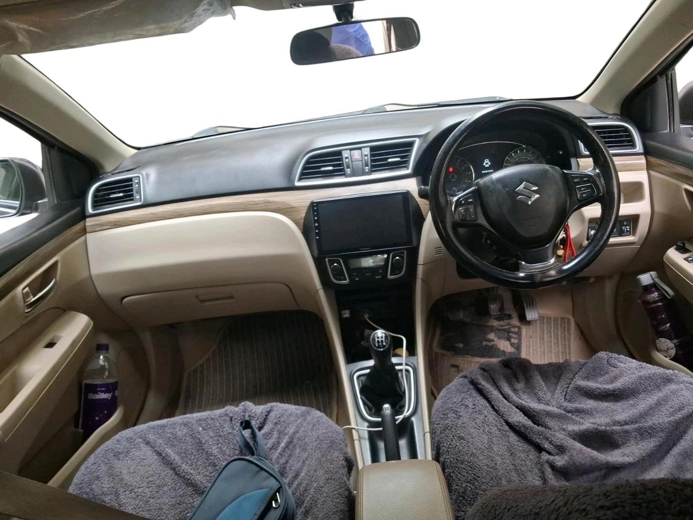 2019 Maruti Ciaz DELTA 1.5 SHVS MT PETROL, CNG, Manual, 81,596 km, interior