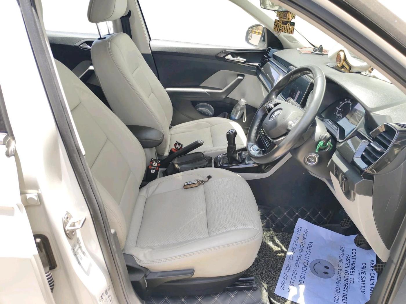 2022 Skoda KUSHAQ STYLE 1.5L TSI MT, Petrol, Manual, 50,118 km, interior