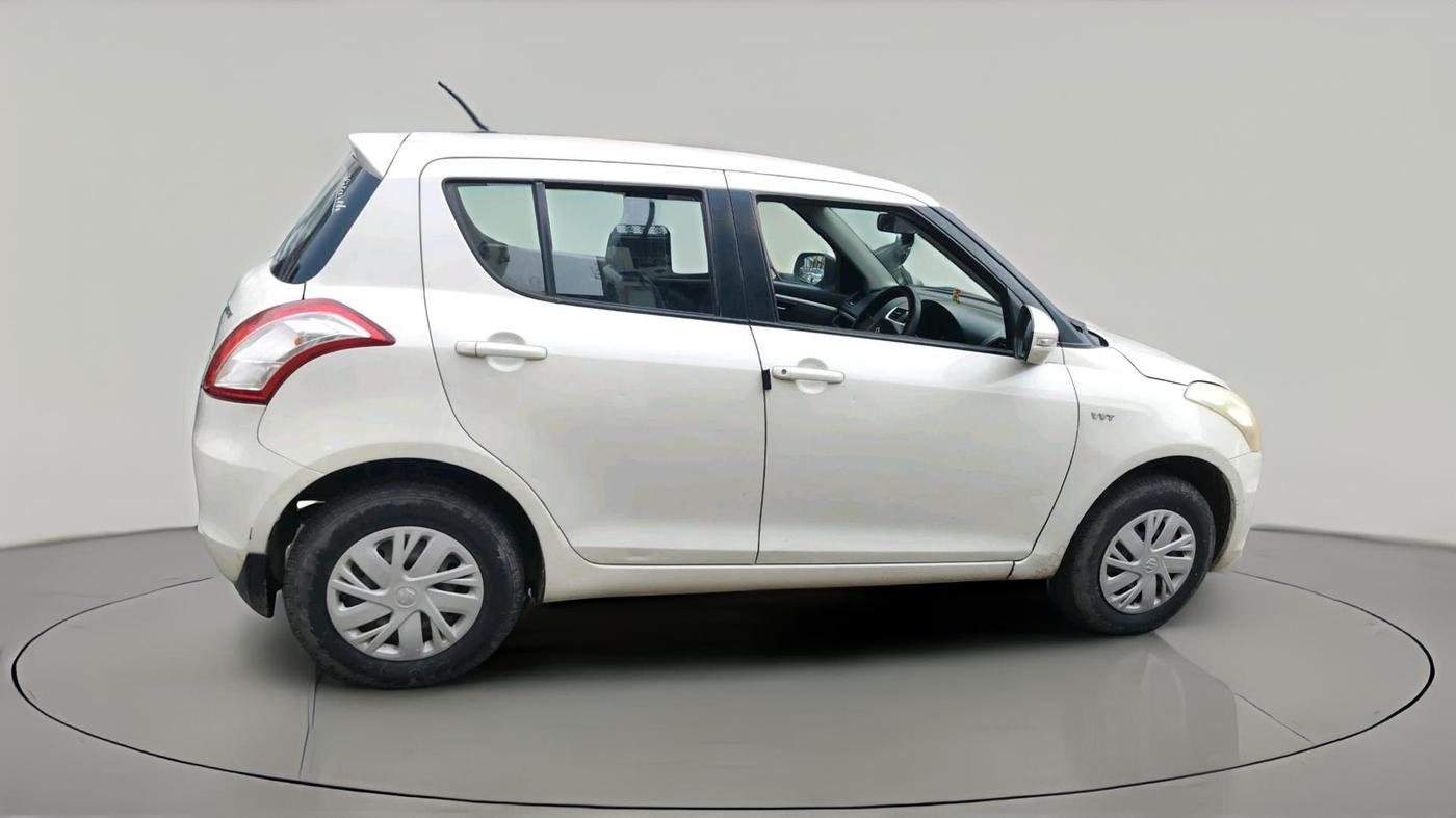 2017 Maruti Swift VXI, Petrol, Manual, 57,402 km, exterior