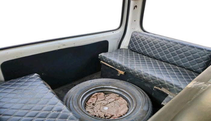 2019 Maruti Eeco 5 STR WITH A/C+HTR, CNG, Manual, 84,428 km, interior