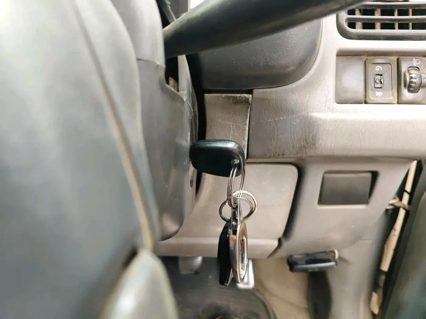2012 Maruti Alto K10 LXI, CNG, Manual, 1,93,618 km, interior