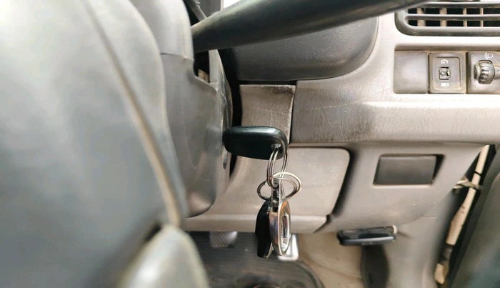 2012 Maruti Alto K10 LXI, CNG, Manual, 1,93,618 km, interior