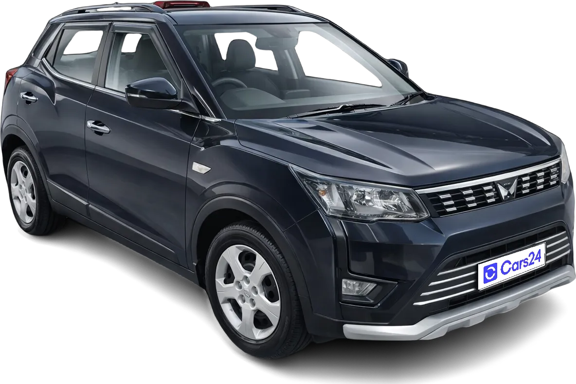 2023 Mahindra XUV300 - SUV - Petrol - Manual - ₹6.78 lakh