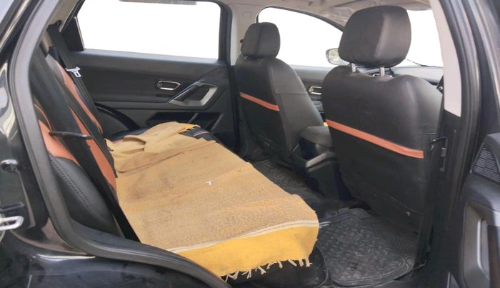 2020 Tata Harrier XT 2.0L KRYOTEC, Diesel, Manual, 48,495 km, interior