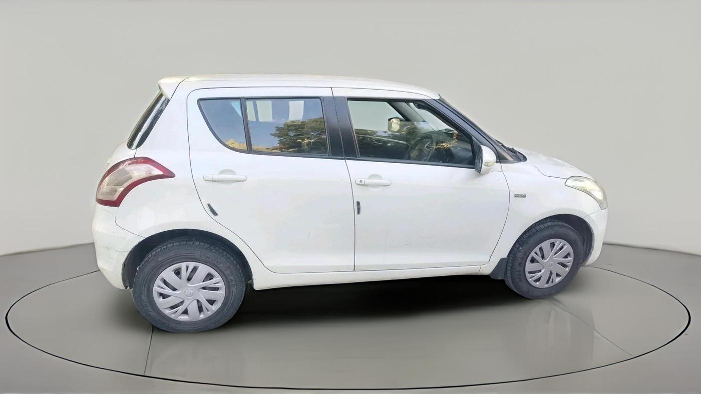 2015 Maruti Swift VDI, Diesel, Manual, 1,11,051 km, exterior