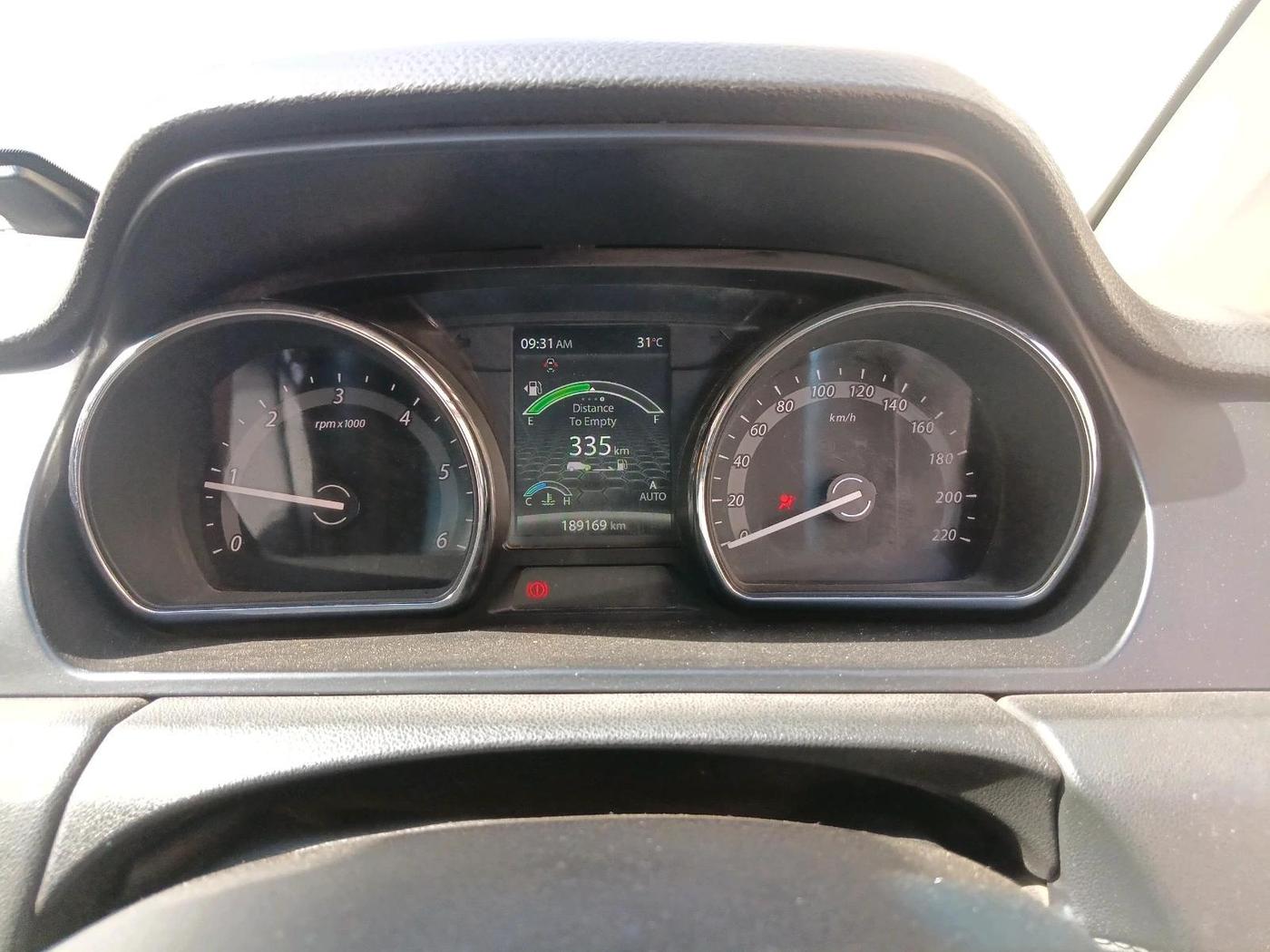 2018 Tata Hexa XT 4X2 7 STR, Diesel, Manual, 1,89,169 km, interior