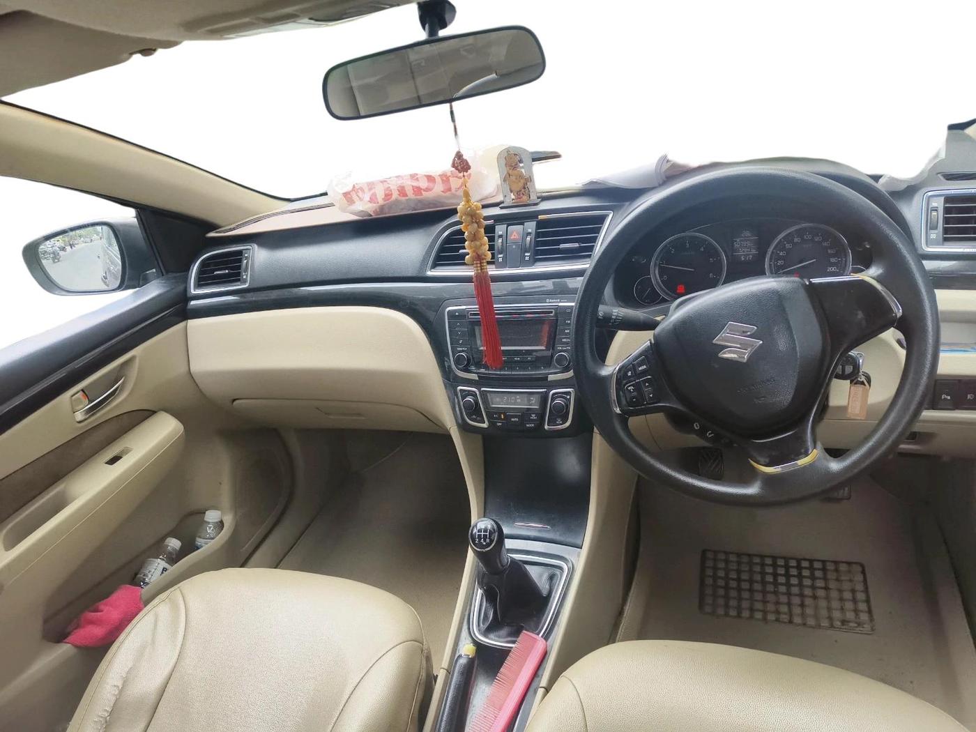 2015 Maruti Ciaz VDI +, Diesel, Manual, 72,951 km, interior