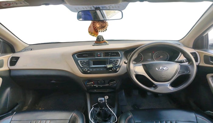 2018 Hyundai Elite i20 MAGNA EXECUTIVE 1.2, CNG, Manual, 1,34,026 km, interior