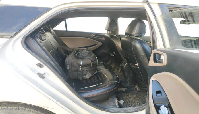 2018 Hyundai Elite i20 MAGNA EXECUTIVE 1.2, CNG, Manual, 1,34,026 km, interior