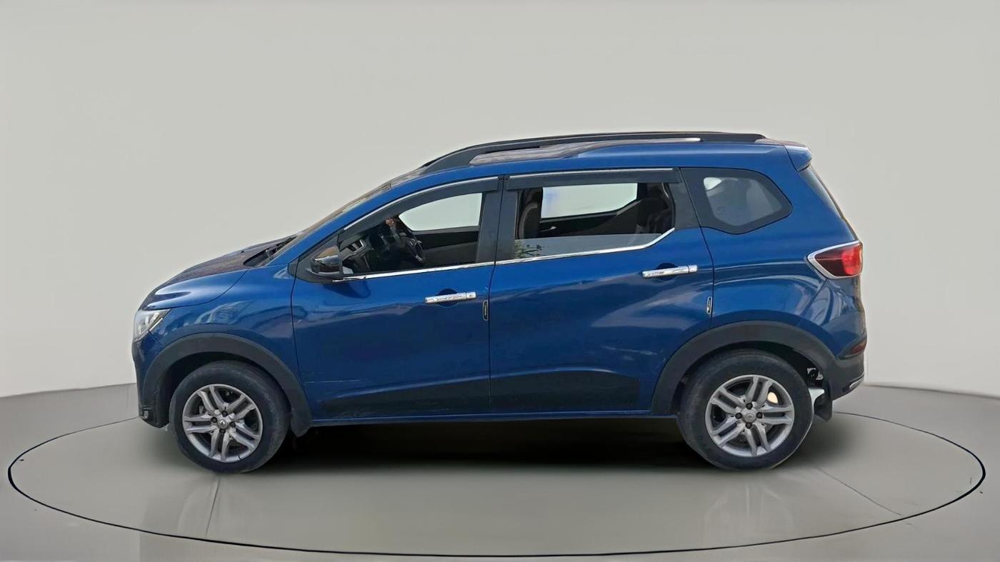 2021 Renault TRIBER RXZ, Petrol, Manual, 76,512 km, exterior