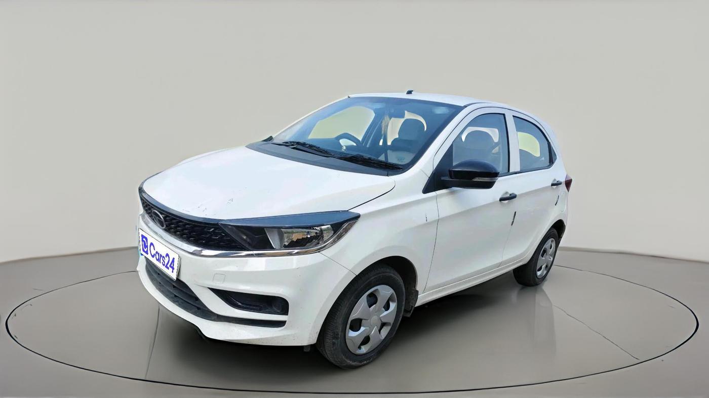 2024 Tata Tiago XM CNG, CNG, Manual, 33,312 km, exterior