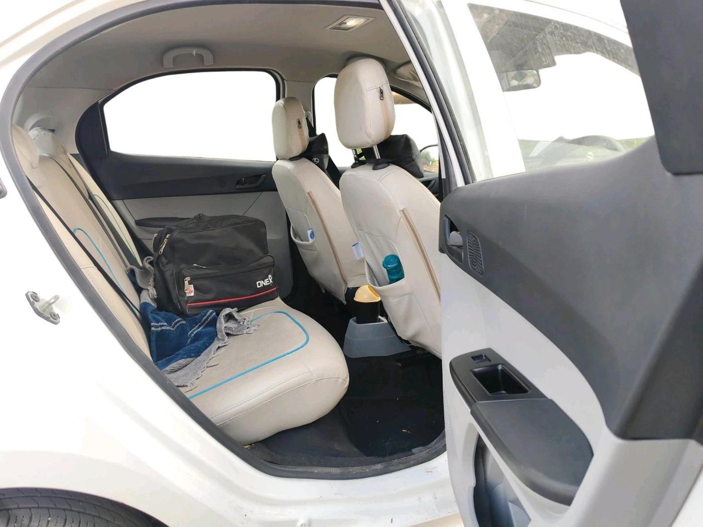 2024 Tata Tiago XM CNG, CNG, Manual, 33,312 km, interior