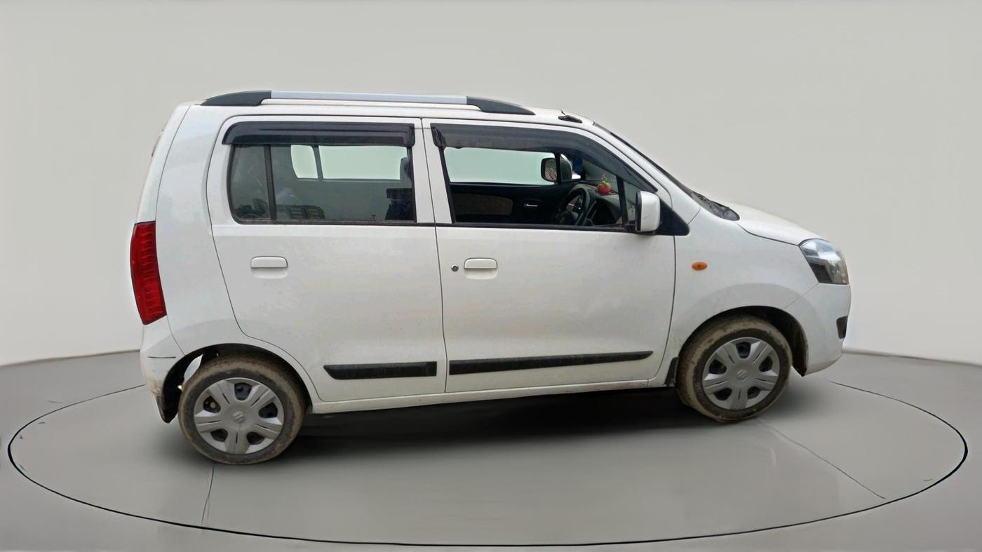 2017 Maruti Wagon R 1.0 VXI, Petrol, Manual, 38,495 km, exterior