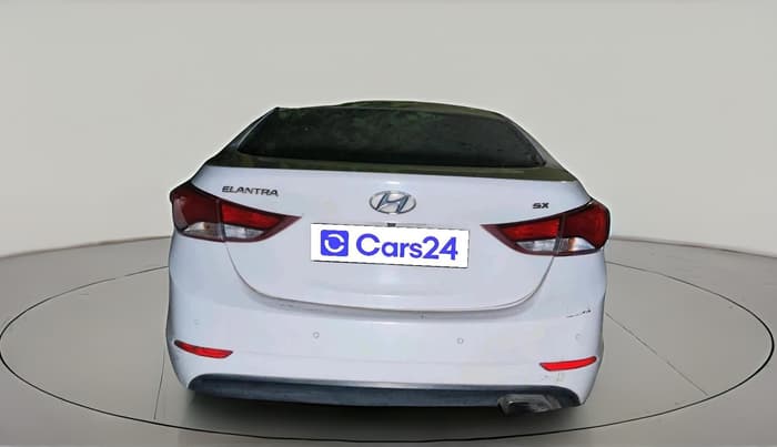 2016 Hyundai New Elantra 1.6 SX MT DIESEL, Diesel, Manual, 3,17,555 km, exterior