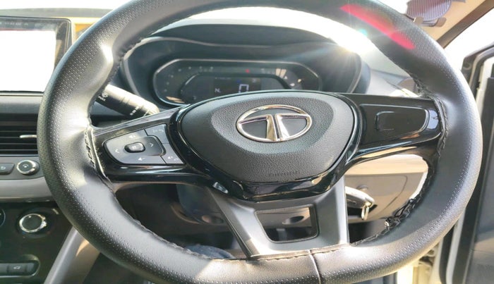 2023 Tata NEXON XMA PETROL, Petrol, Automatic, 61,000 km, interior