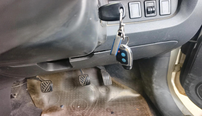 2016 Maruti Ritz LXI, CNG, Manual, 89,812 km, interior