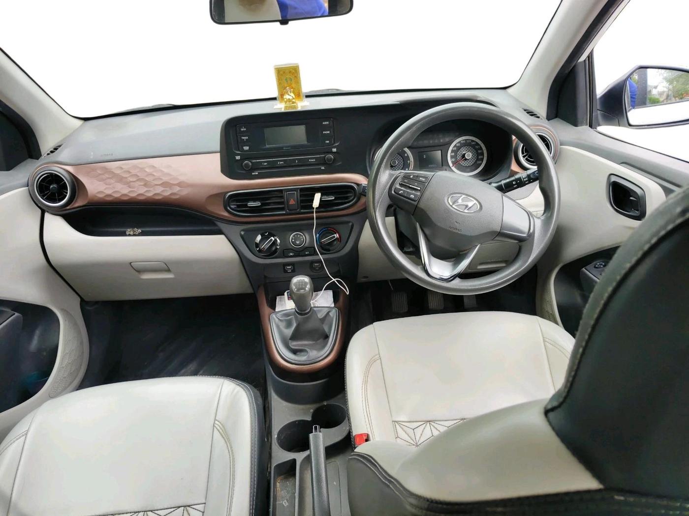 2021 Hyundai AURA S 1.2 CNG, CNG, Manual, 98,862 km, interior