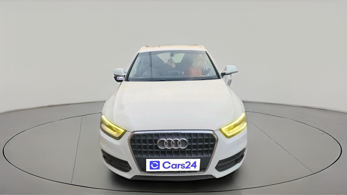 2014 Audi Q3 2.0 TDI, Diesel, Automatic, 92,985 km, exterior