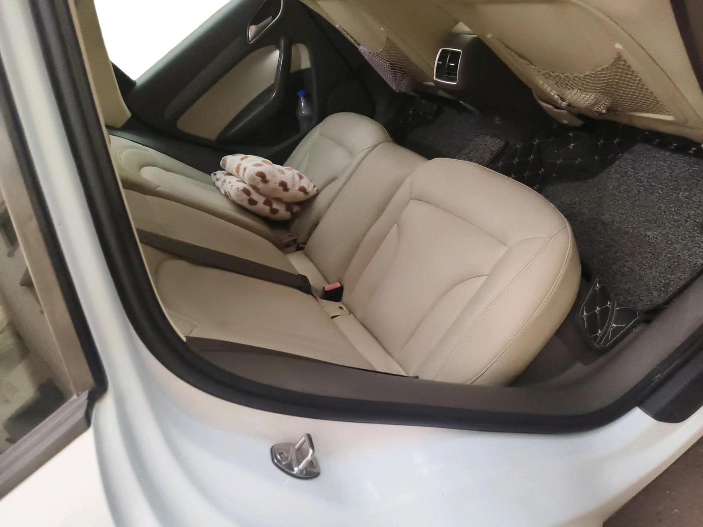 2014 Audi Q3 2.0 TDI, Diesel, Automatic, 92,985 km, interior