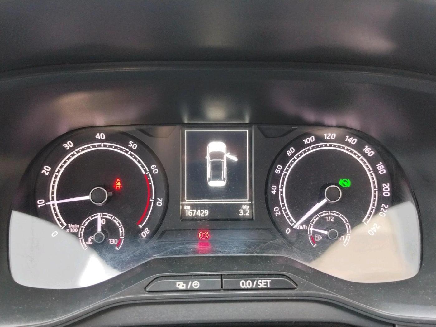 2022 Skoda KUSHAQ AMBITION 1.0L TSI AT, Petrol, Automatic, 1,67,429 km, interior