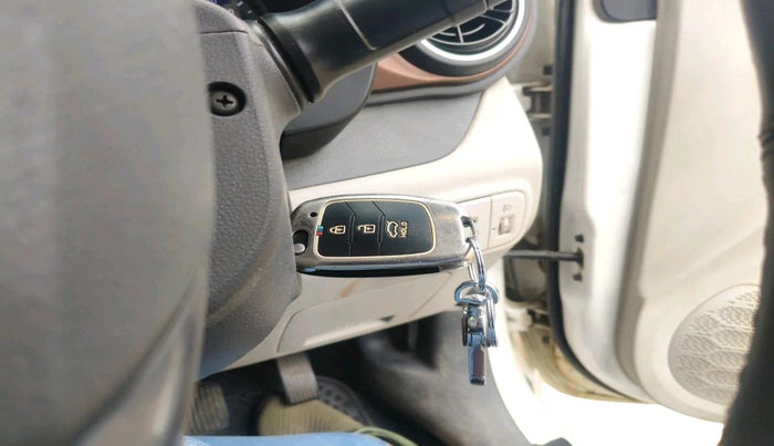 2023 Hyundai AURA S 1.2 CNG, CNG, Manual, 1,02,971 km, interior