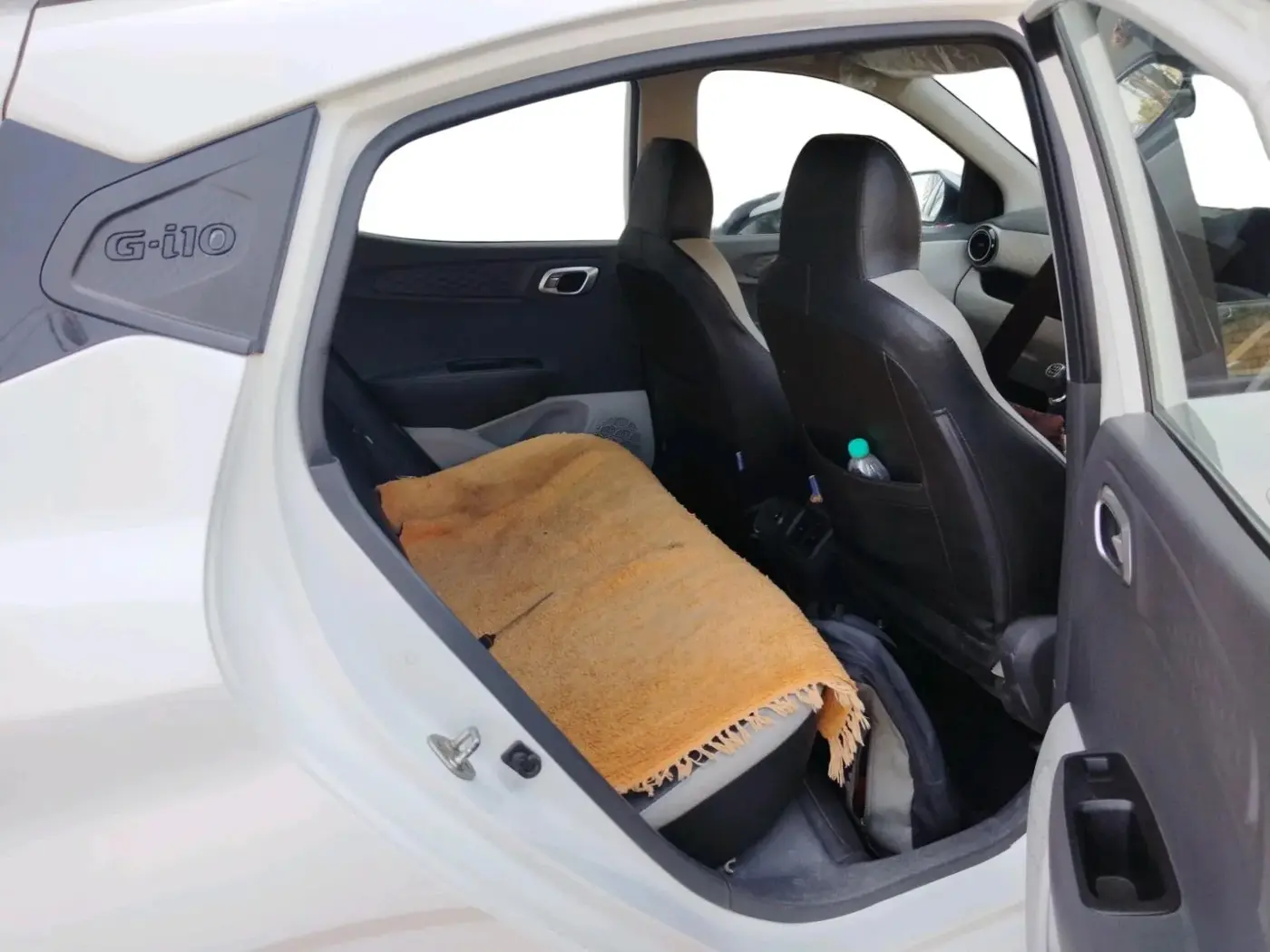 2022 Hyundai GRAND I10 NIOS SPORTZ 1.2 KAPPA VTVT CNG, CNG, Manual, 63,000 km, interior
