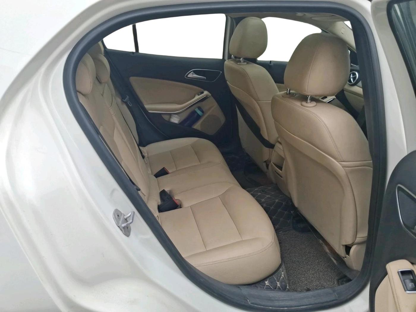2015 Mercedes Benz GLA Class 200 CDI SPORT, Diesel, Automatic, 1,12,641 km, interior