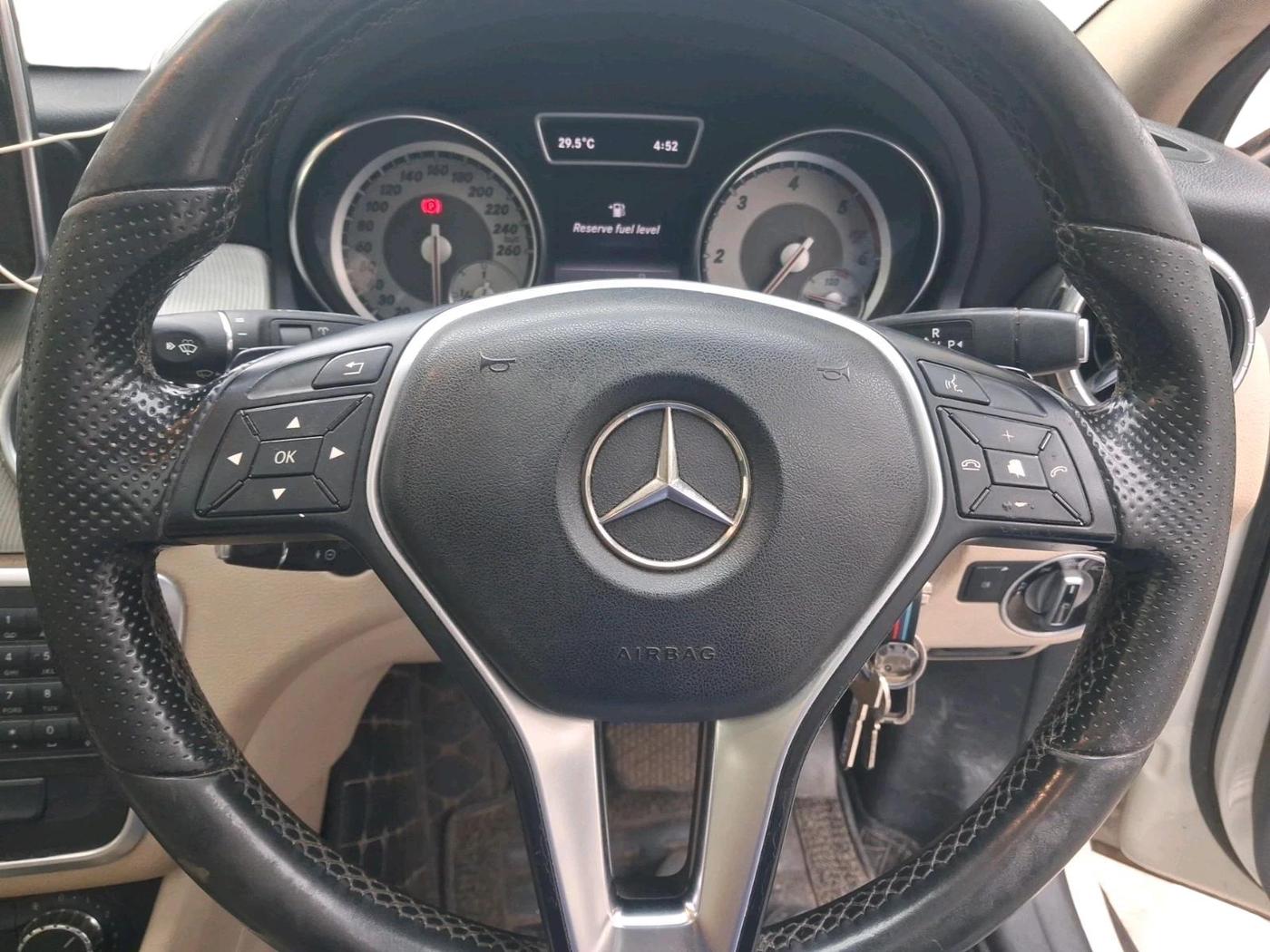 2015 Mercedes Benz GLA Class 200 CDI SPORT, Diesel, Automatic, 1,12,641 km, interior