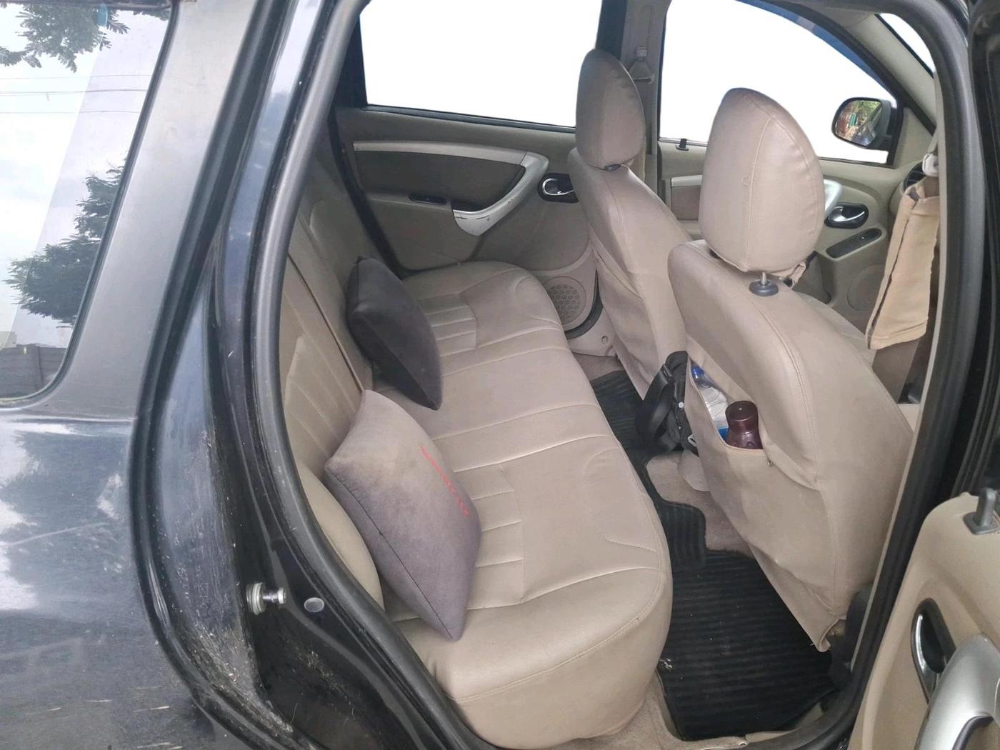 2014 Nissan Terrano XL (P), CNG, Manual, 1,00,991 km, interior
