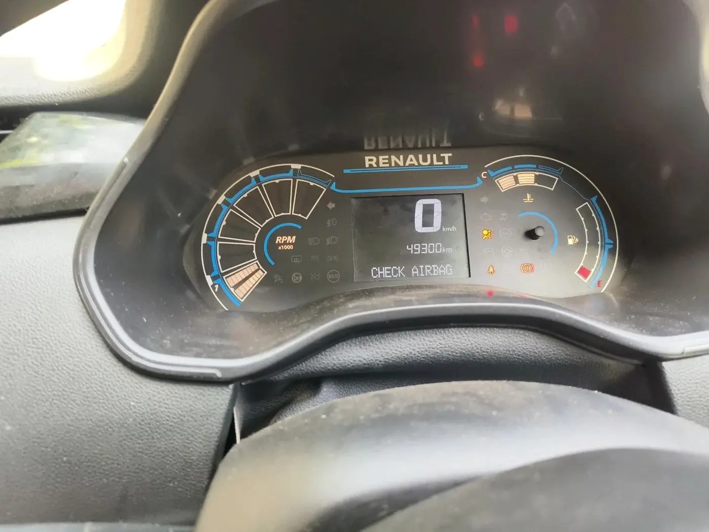 2022 Renault TRIBER RXT, CNG, Manual, 49,300 km, interior