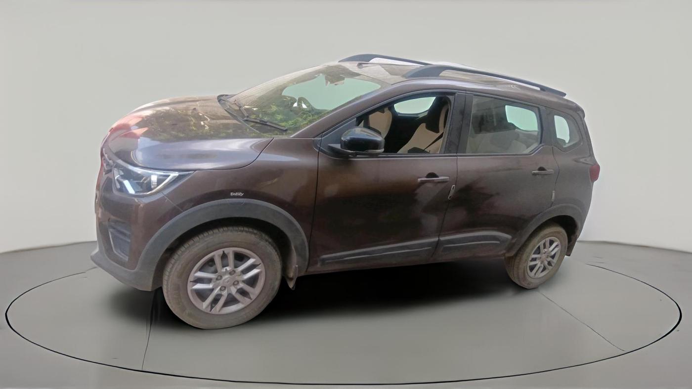 2022 Renault TRIBER RXT, Petrol, Manual, 8,030 km, exterior