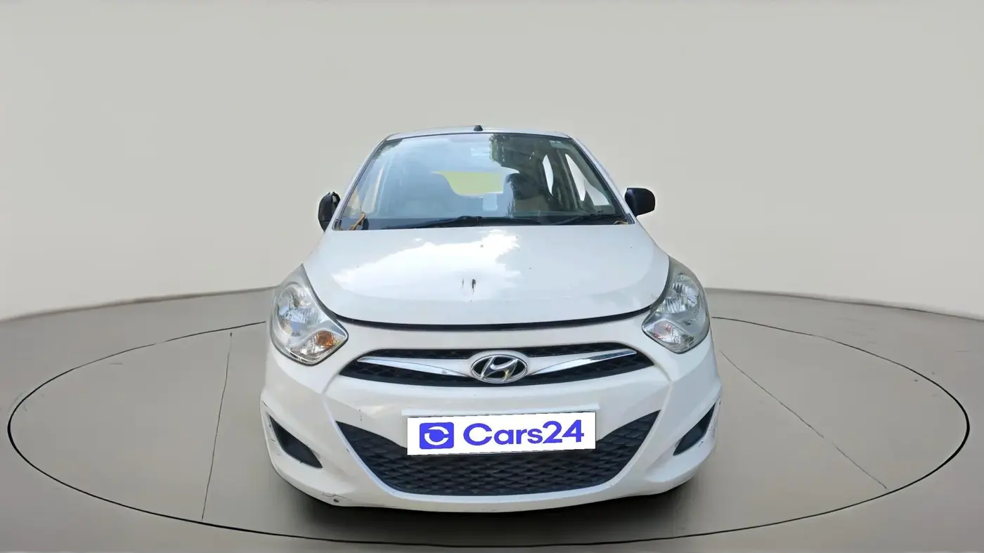 2015 Hyundai i10 MAGNA 1.1, CNG, Manual, 1,01,076 km, exterior