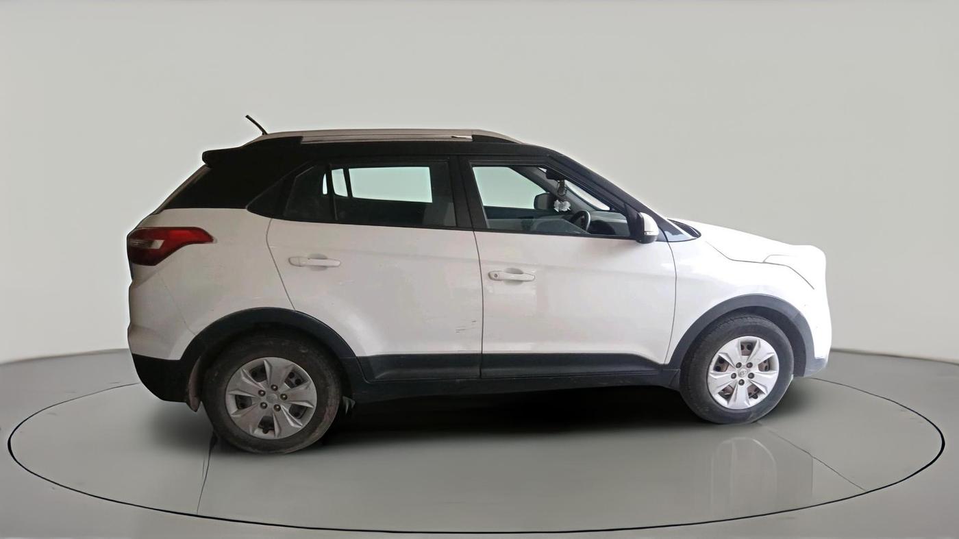 2016 Hyundai Creta E PLUS 1.6 PETROL, CNG, Manual, 1,32,007 km, exterior