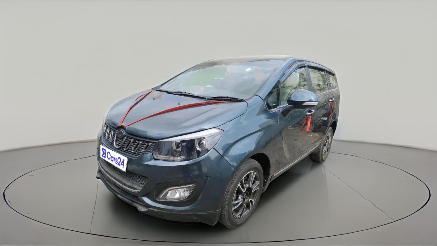2018 Mahindra MARAZZO M6 7 STR, Diesel, Manual, 88,138 km, exterior