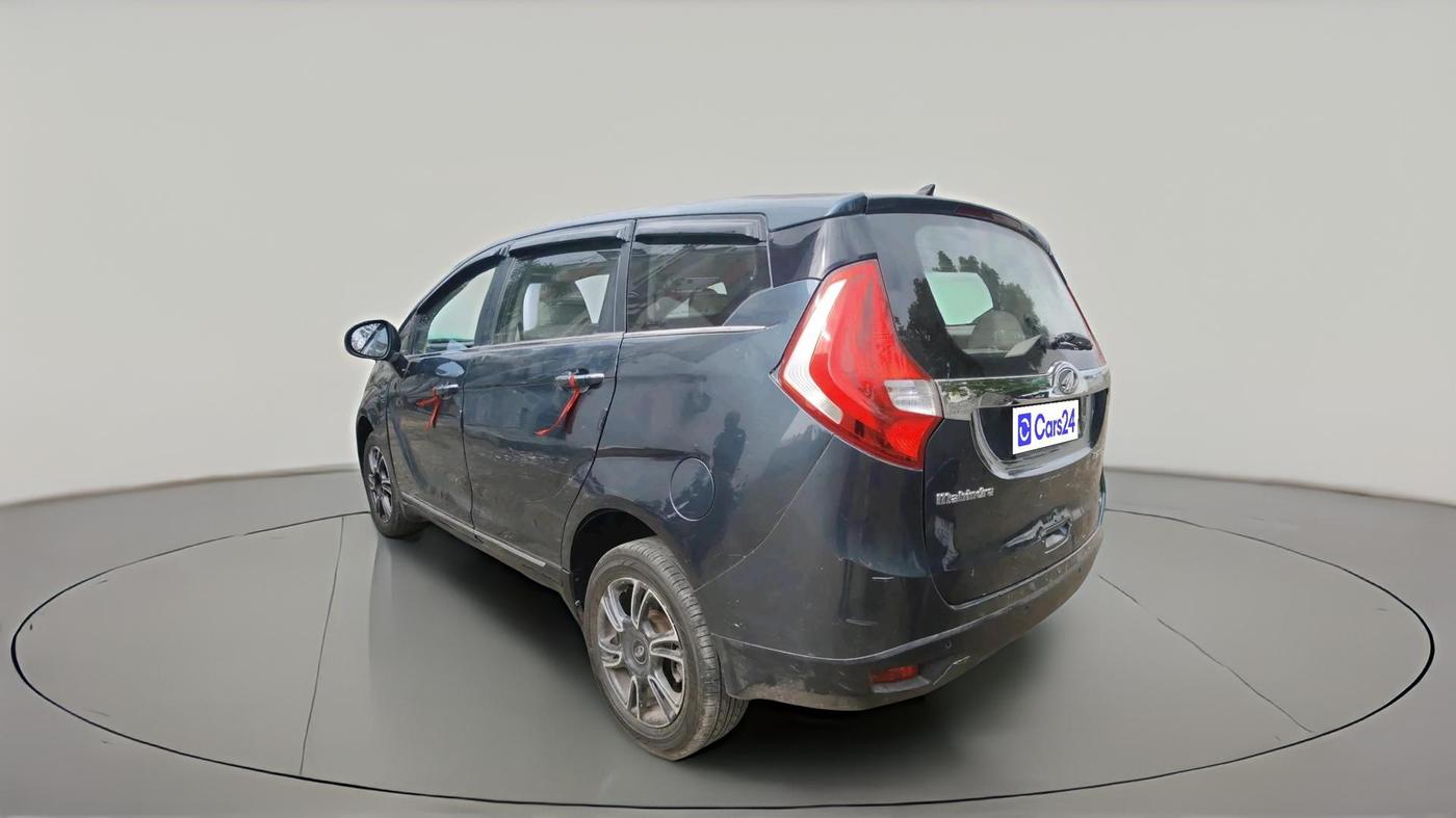 2018 Mahindra MARAZZO M6 7 STR, Diesel, Manual, 88,138 km, exterior